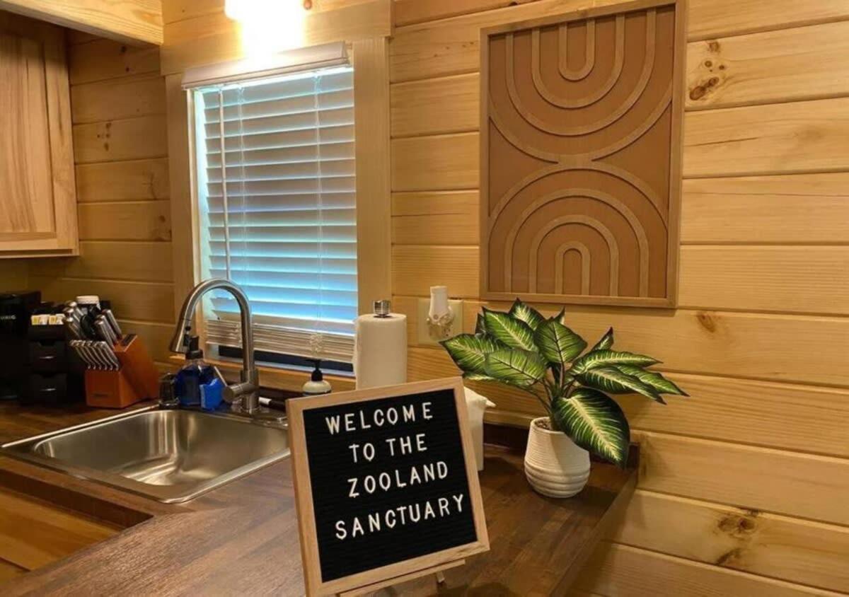 Serene 1Br Cabin Near Nc Z00 With Loft & Waterview Asheboro Kültér fotó